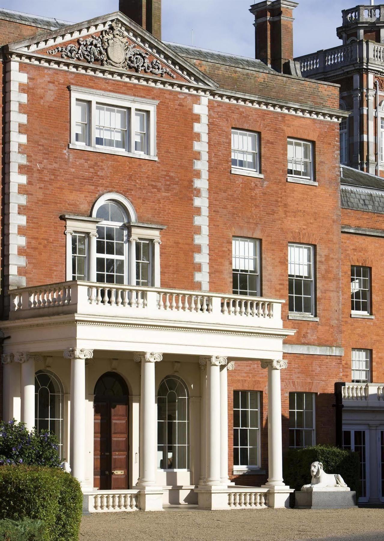 Hotel Theobalds Estate Waltham Cross Exterior foto